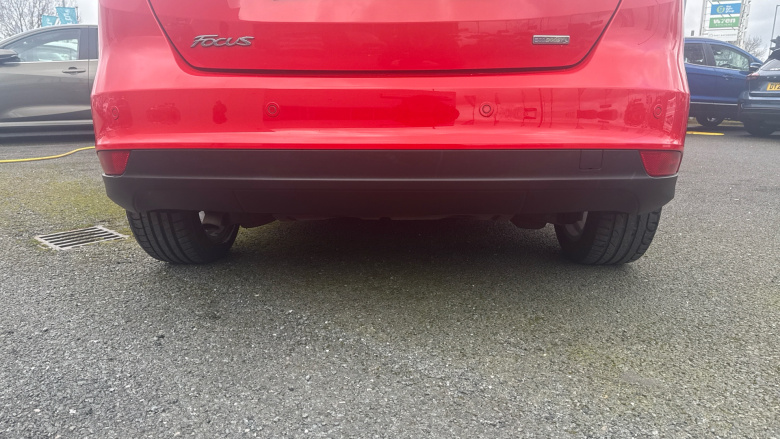 Ford Focus 1.0 EcoBoost 125 Zetec Edition 5dr Petrol Hatchback